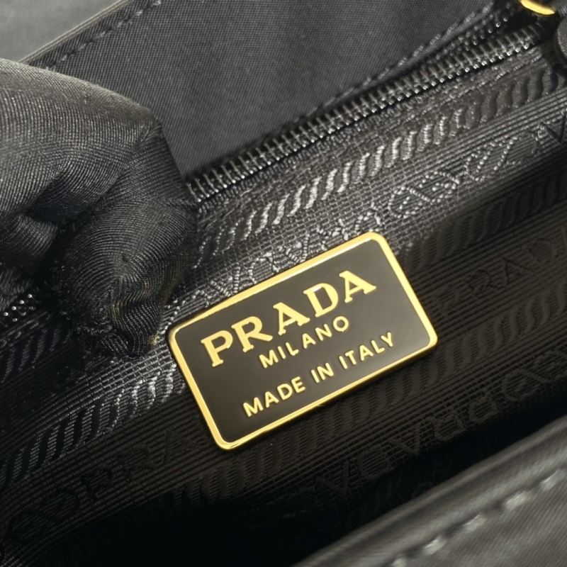 Pra*a top handle bags